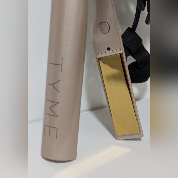 TYME | Iron Pro 2 in 1 Curling Iron & Straightener 1 Inch Titanium Plates - Rose - Picture 11 of 14